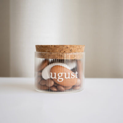 Glazen potje met ribbels en kurken deksel