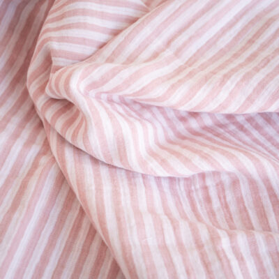 Dekentje met print - Gestreept babyroze